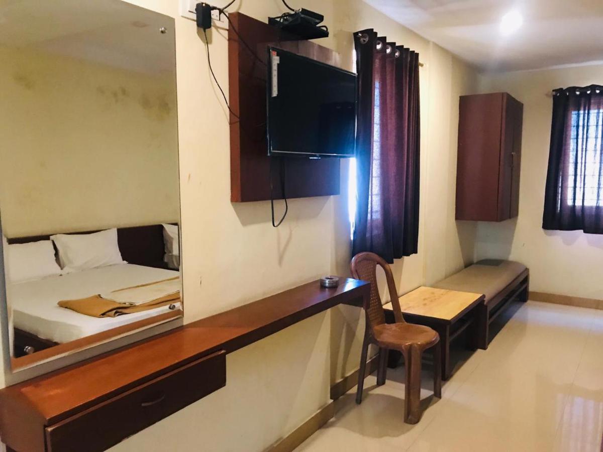 Staymaker Bright Palace Residency Shimoga Extérieur photo